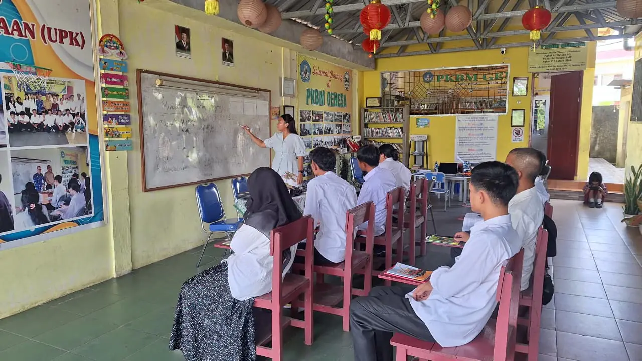Pembelajaran Bahasa Indonesia PKBM Genesa